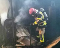 یک کارگاه ام.دی.اف ۶ساعت سوخت